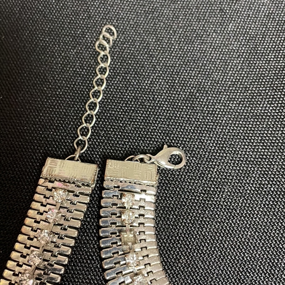 Necklace - Picture 3 of 4